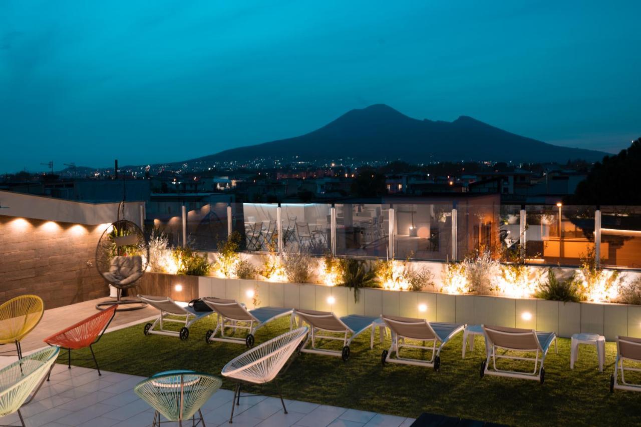 Houses & Rooftop Pompei - Sky Bagian luar foto
