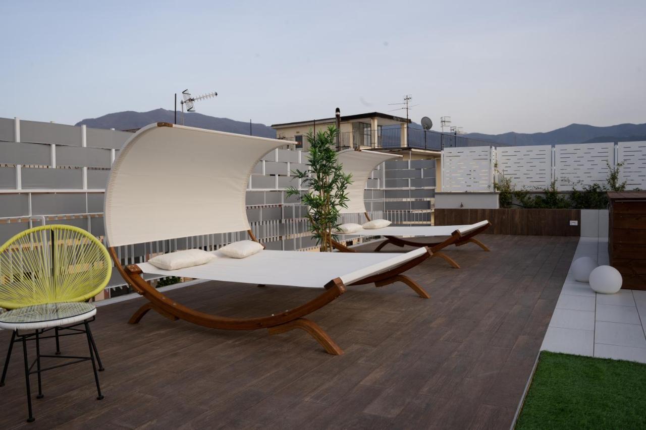 Houses & Rooftop Pompei - Sky Bagian luar foto